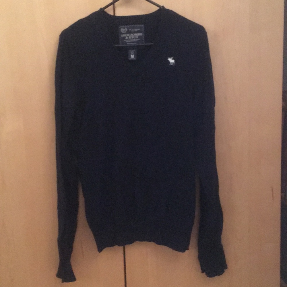 Abercrombie & Fitch black v neck cotton sweater